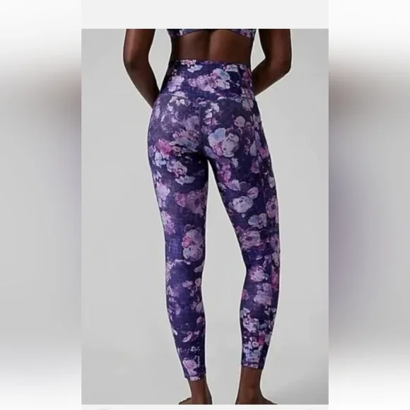 NWOT Athleta Salutation Stash Pocket II Printed 7/8 Tight Dappled Purple Bloom M - Picture 2 of 10